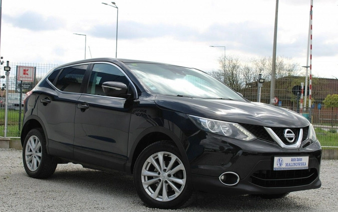 Nissan Qashqai cena 45900 przebieg: 211000, rok produkcji 2014 z Darłowo małe 326